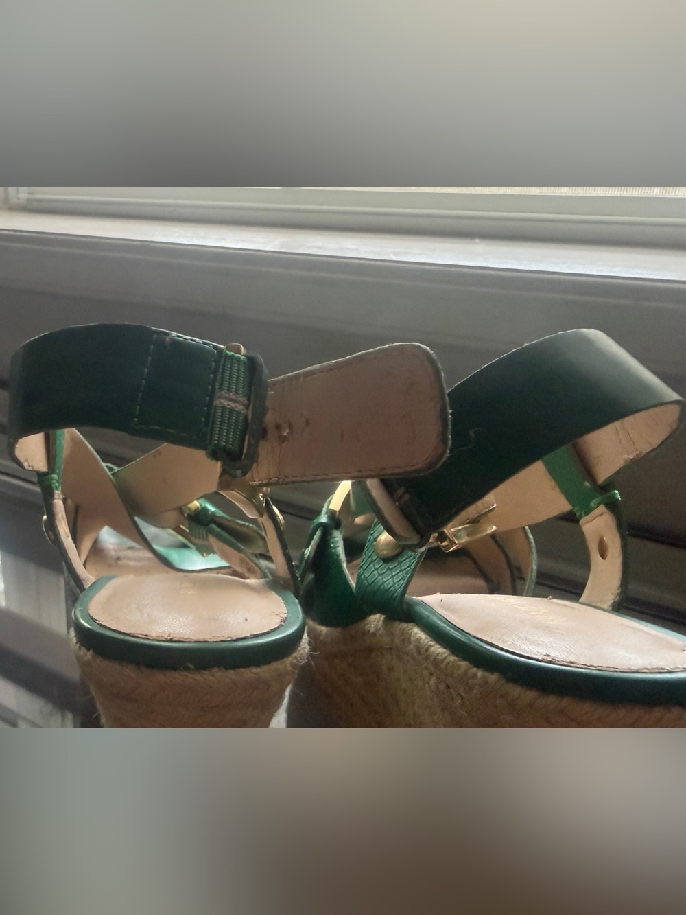Nine West Emerald Green Leather Wedge Sandals with Gold Buckles - Picture 6 of 7